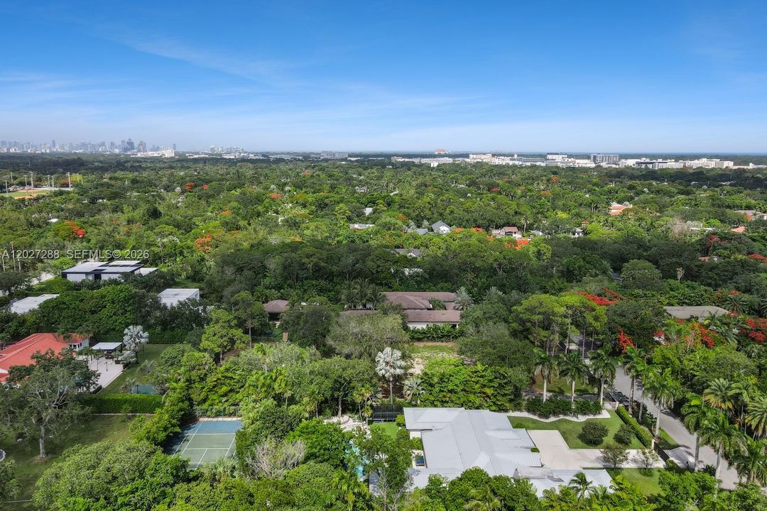 For Sale: $7,995,000 (7 beds, 6 baths, 0 Square Feet)