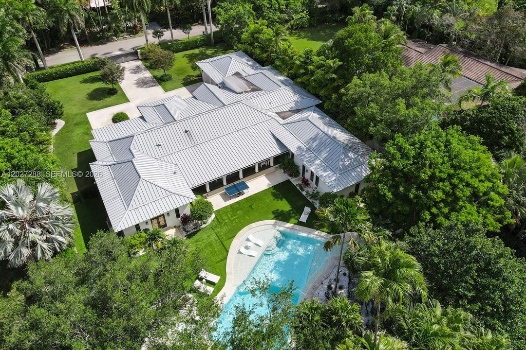 For Sale: $7,995,000 (7 beds, 6 baths, 0 Square Feet)