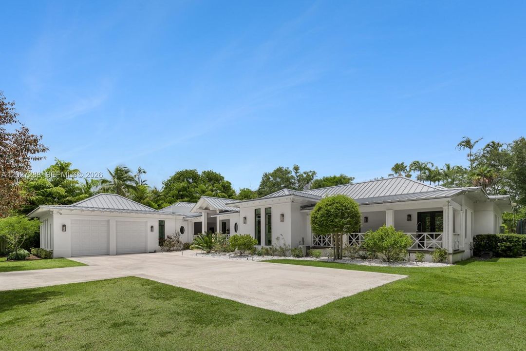 For Sale: $7,995,000 (7 beds, 6 baths, 0 Square Feet)