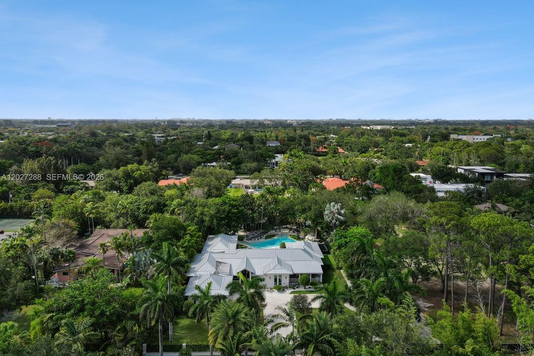 For Sale: $7,995,000 (7 beds, 6 baths, 0 Square Feet)