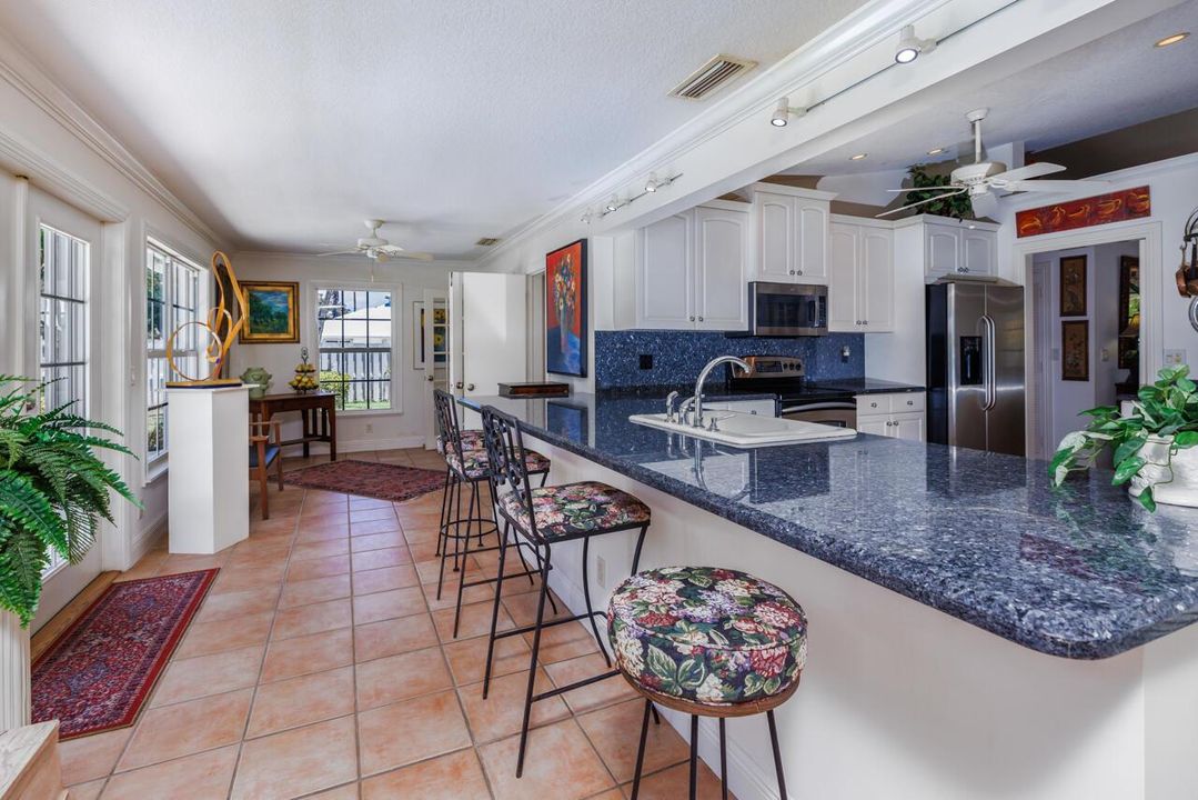 FLORIDA ROOM