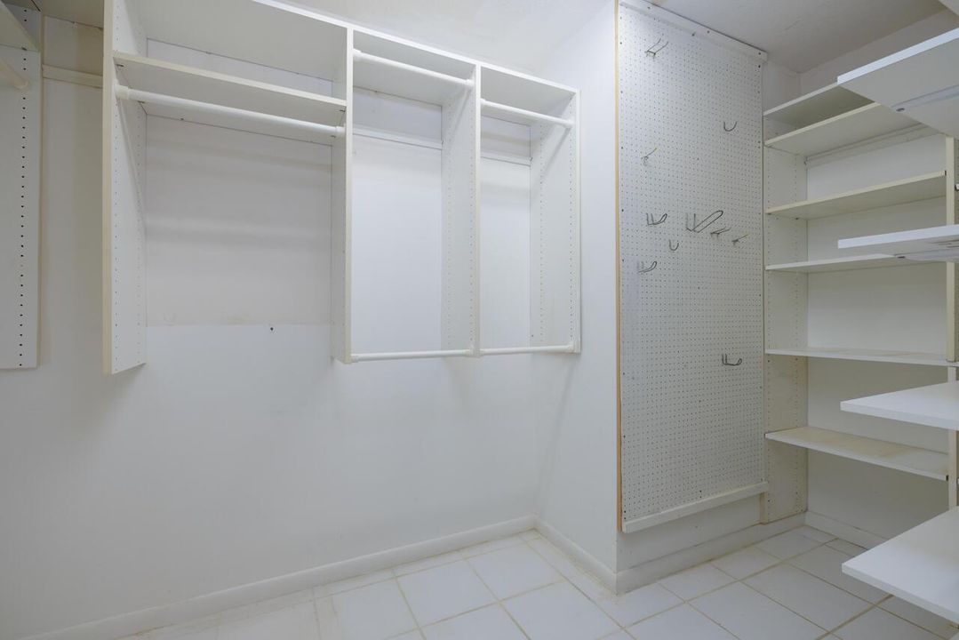 MASTER CLOSET