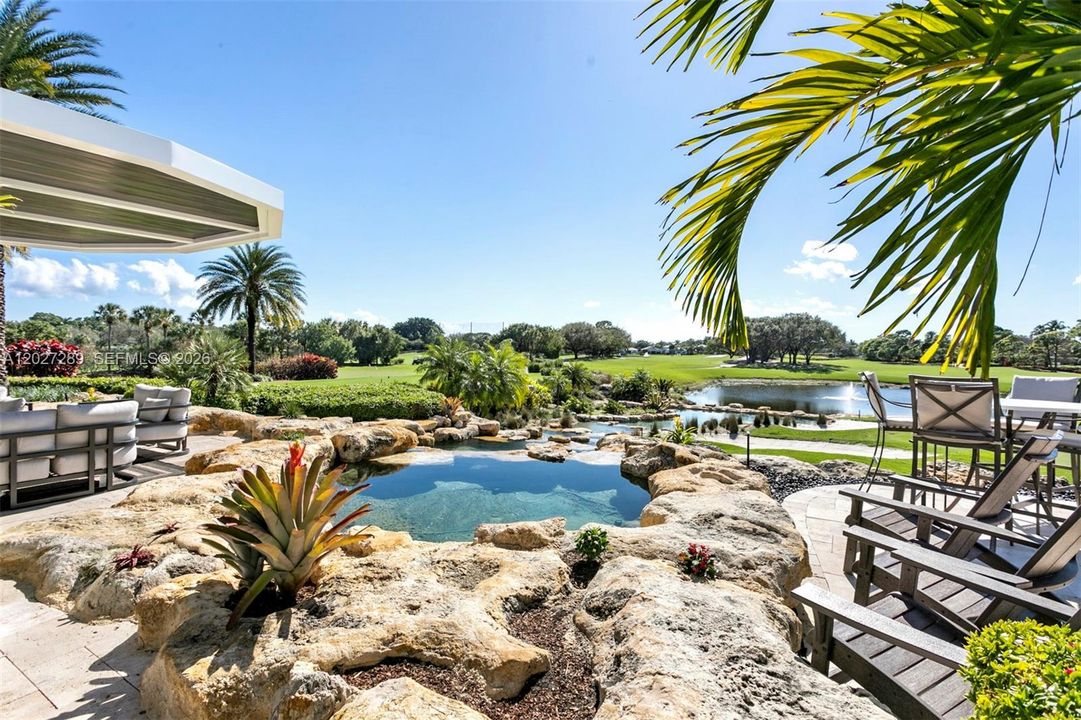 Admirals Cove Club - Golf Village Clubhouse