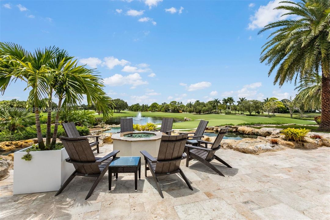 Admirals Cove Club - Golf Village Clubhouse Fire Pit