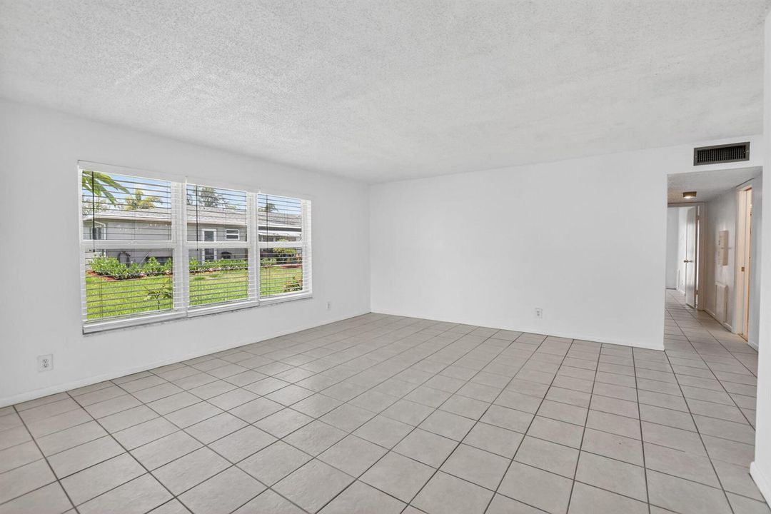 912 South Drive A