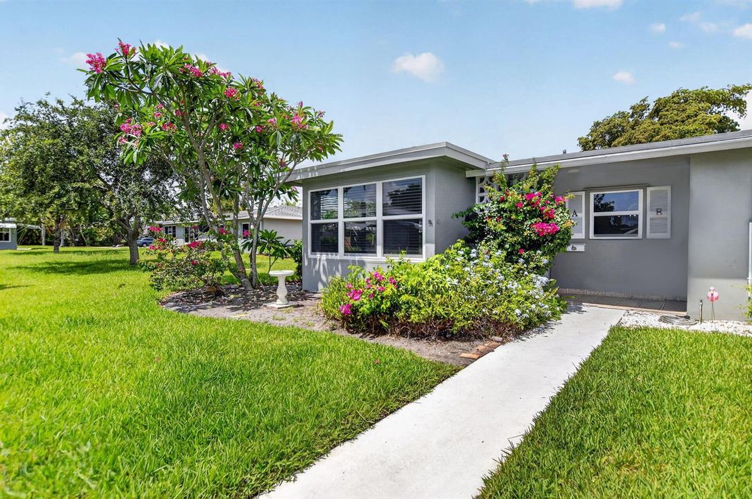 912 South Drive A