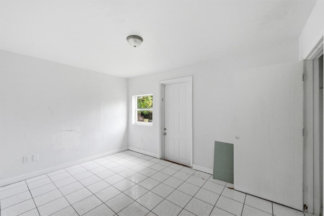 Bedroom