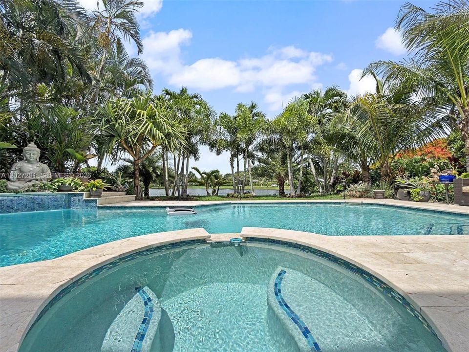 For Sale: $899,999 (4 beds, 2 baths, 2578 Square Feet)