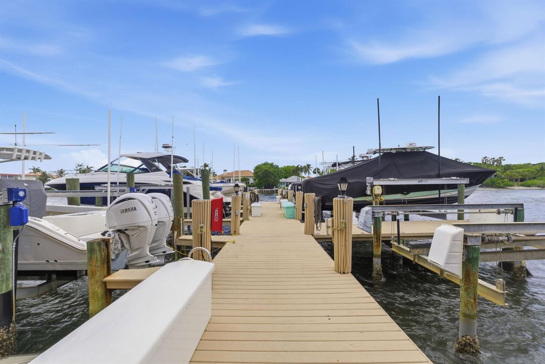 Dock