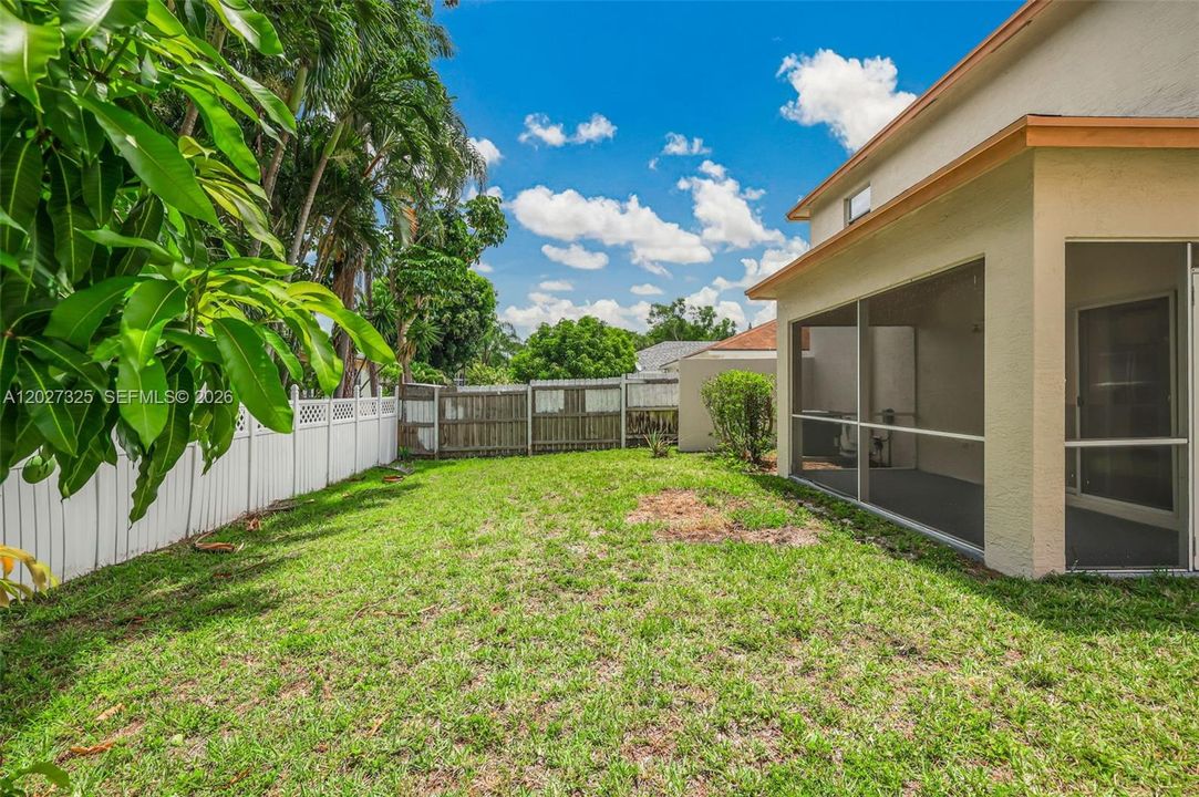 For Sale: $464,777 (3 beds, 2 baths, 1472 Square Feet)