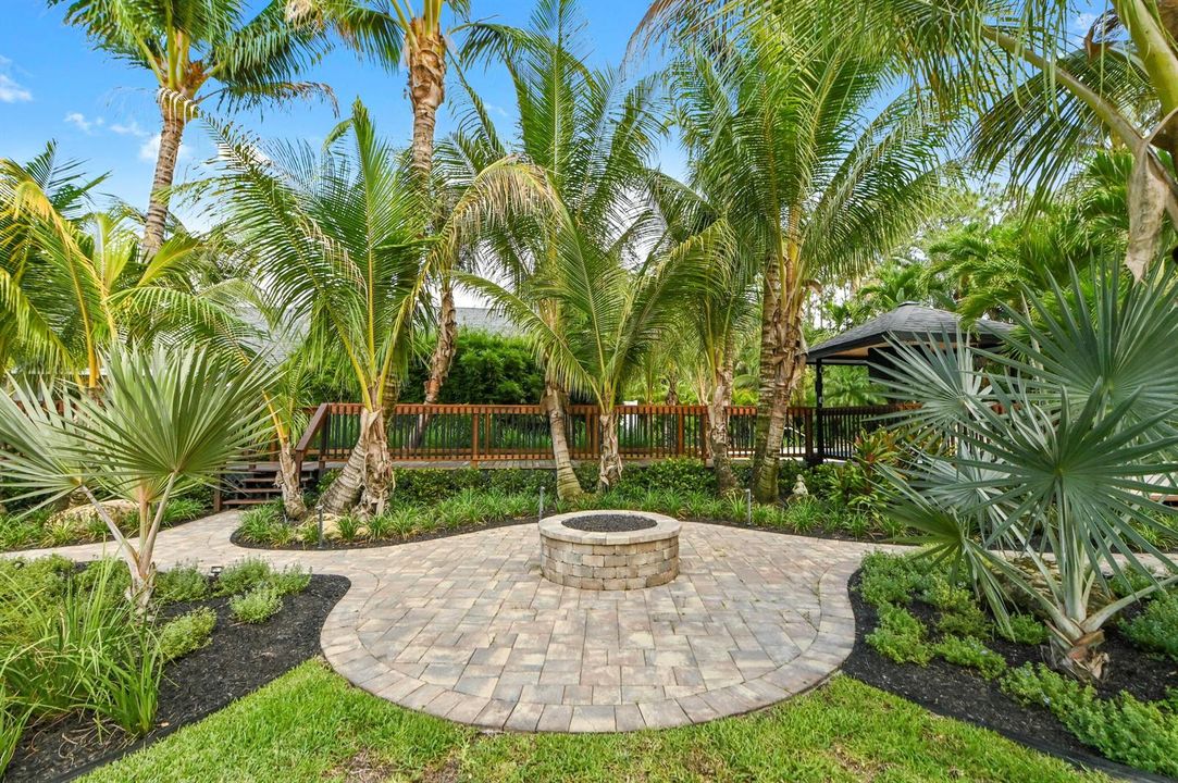 41 backyard fire pit 03