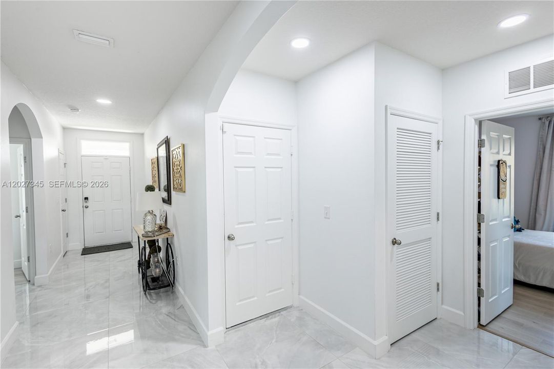 For Sale: $479,000 (4 beds, 2 baths, 1827 Square Feet)