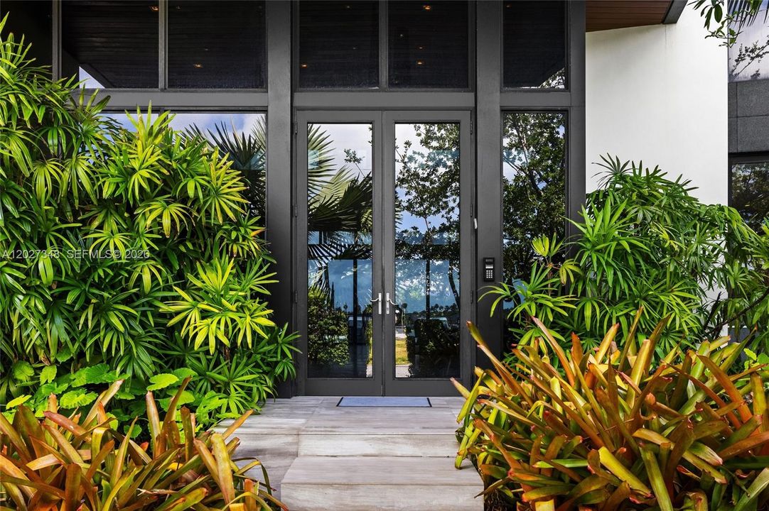 En Venta: $14,500,000 (5 camas, 6 baños, 5347 Pies cuadrados)