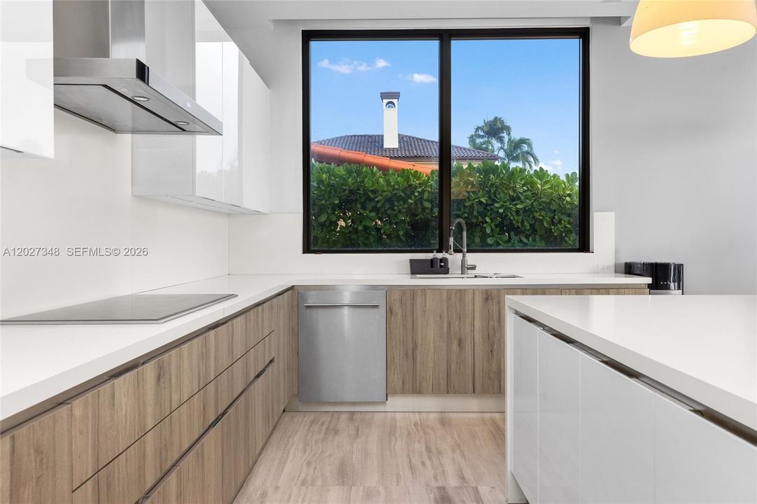En Venta: $14,500,000 (5 camas, 6 baños, 5347 Pies cuadrados)