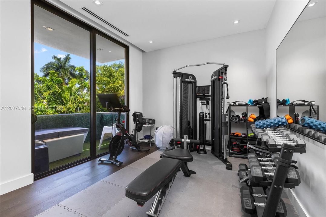 En Venta: $14,500,000 (5 camas, 6 baños, 5347 Pies cuadrados)