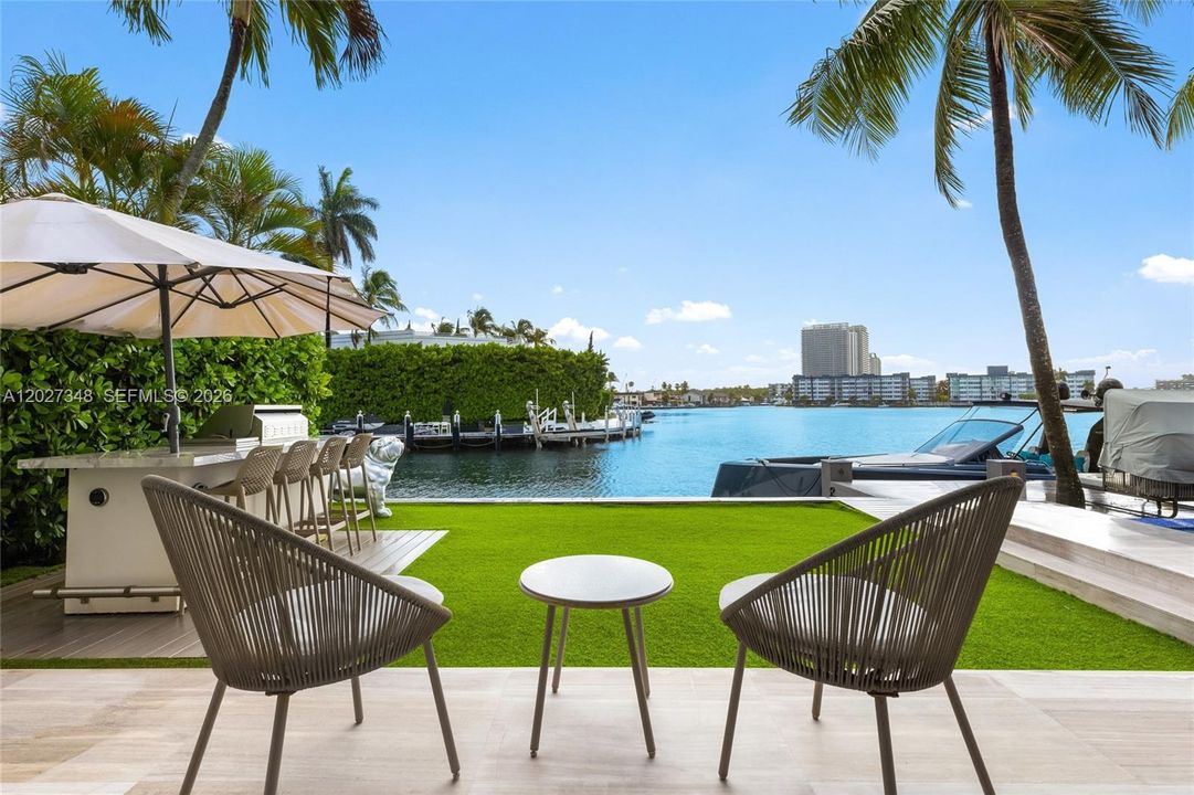 En Venta: $14,500,000 (5 camas, 6 baños, 5347 Pies cuadrados)