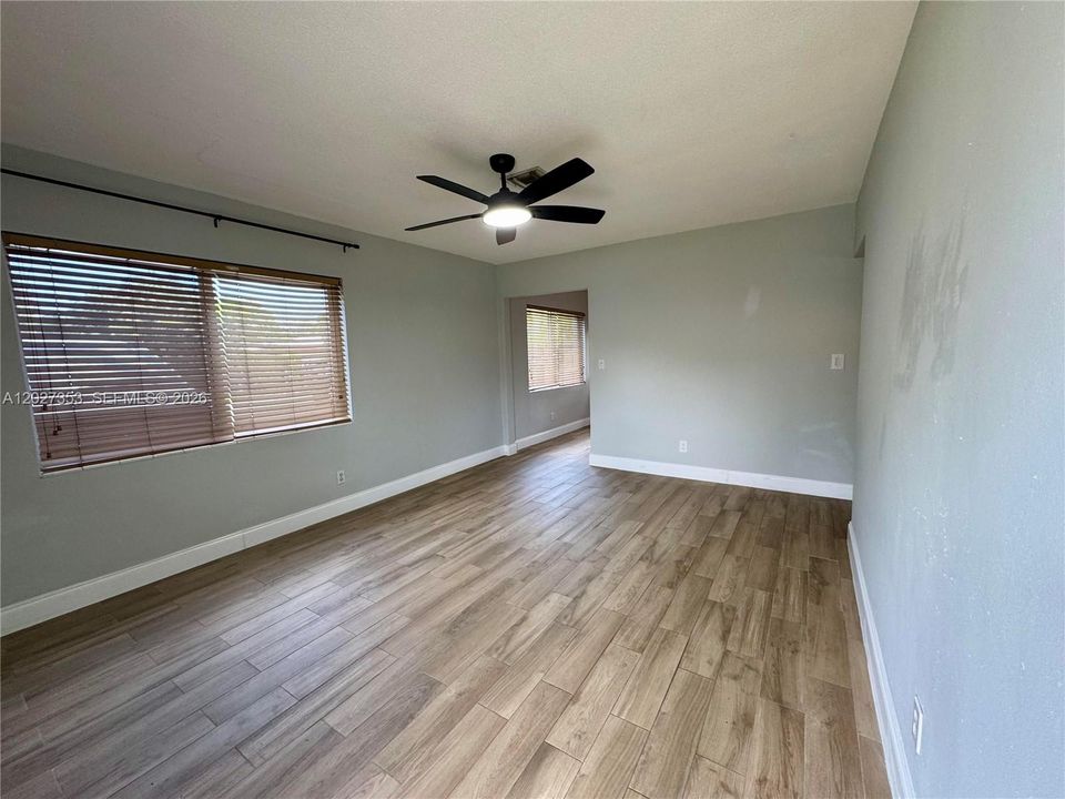 En Venta: $650,000 (0 camas, 0 baños, 1728 Pies cuadrados)
