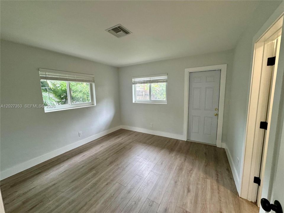 En Venta: $650,000 (0 camas, 0 baños, 1728 Pies cuadrados)