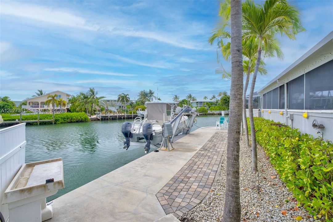 For Sale: $2,750,000 (3 beds, 3 baths, 2378 Square Feet)