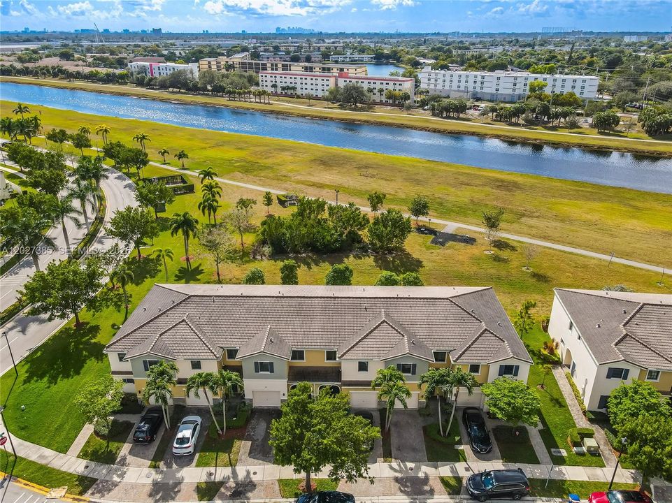 For Rent: $3,750 (4 beds, 3 baths, 1920 Square Feet)