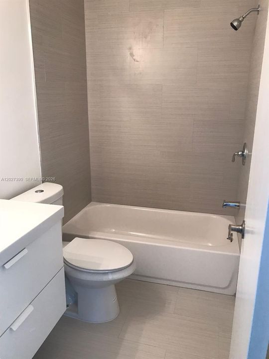 For Sale: $430,000 (4 beds, 3 baths, 1377 Square Feet)