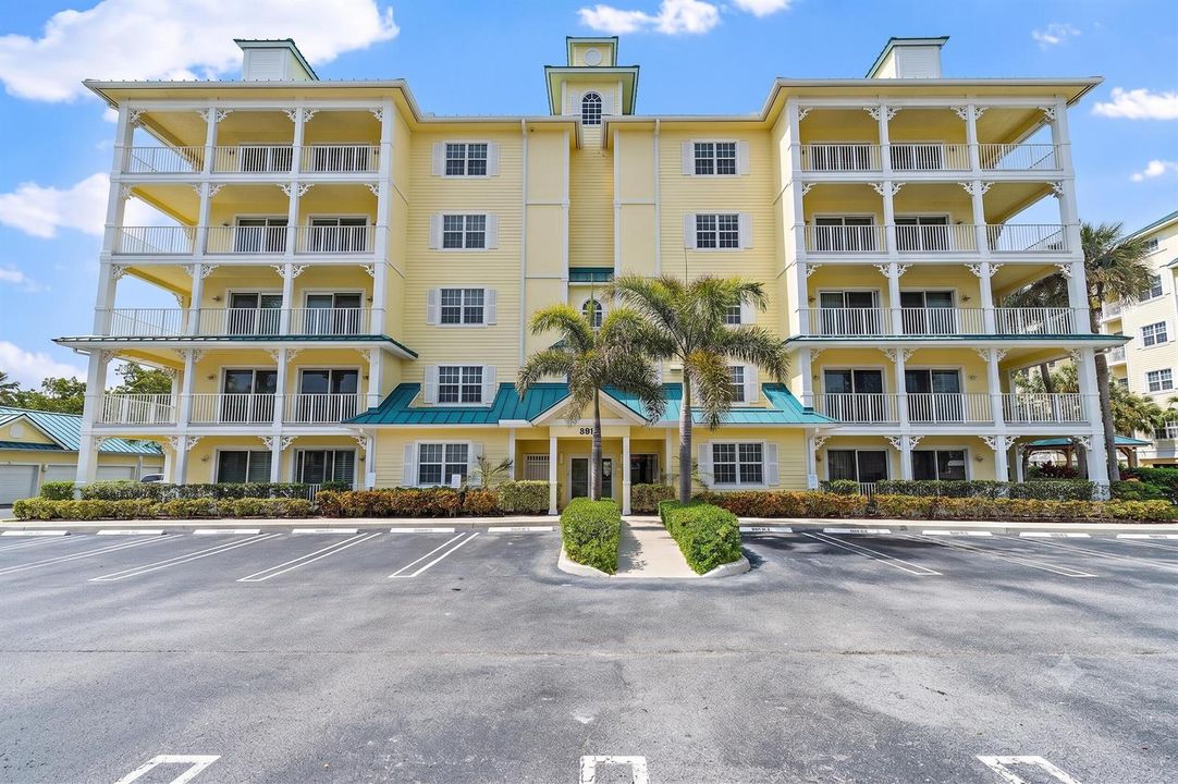 Exterior Parking