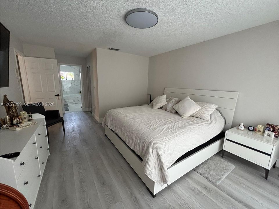 For Rent: $4,500 (4 beds, 3 baths, 1898 Square Feet)