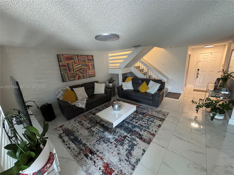 For Rent: $4,500 (4 beds, 3 baths, 1898 Square Feet)