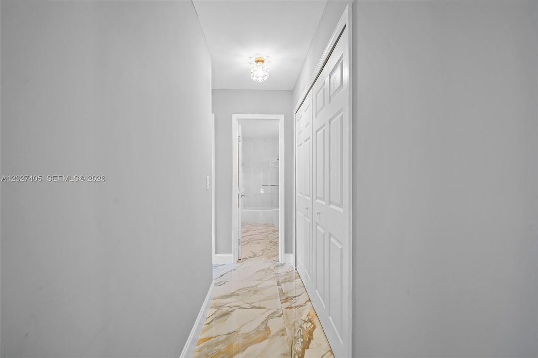 For Sale: $825,000 (4 beds, 2 baths, 1924 Square Feet)