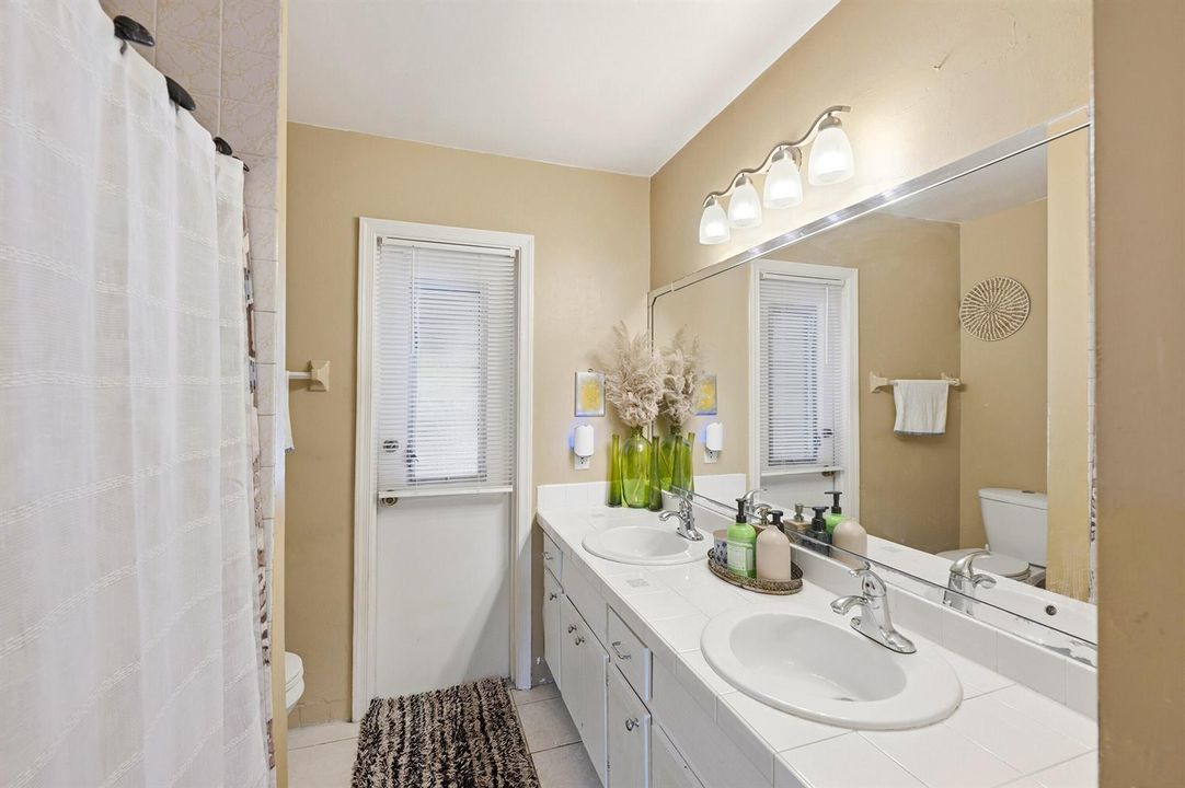 31_bathroom