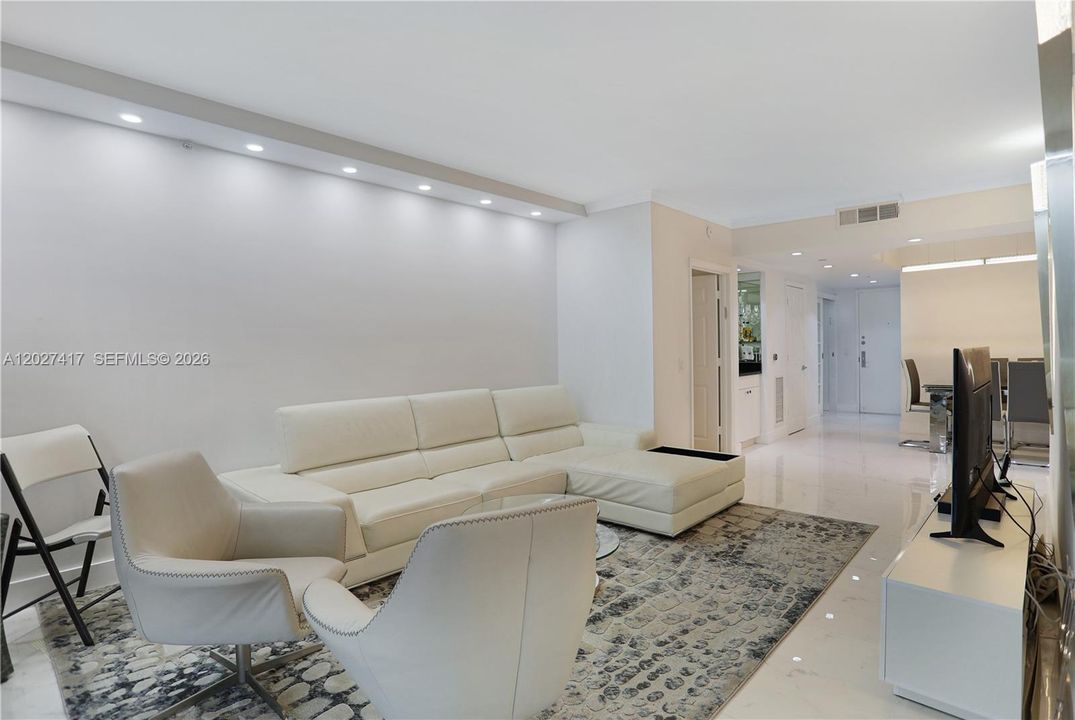 For Rent: $7,000 (2 beds, 2 baths, 1550 Square Feet)