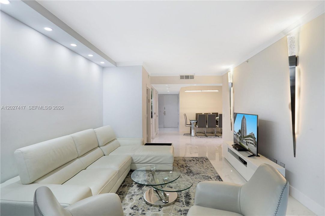 For Rent: $7,000 (2 beds, 2 baths, 1550 Square Feet)