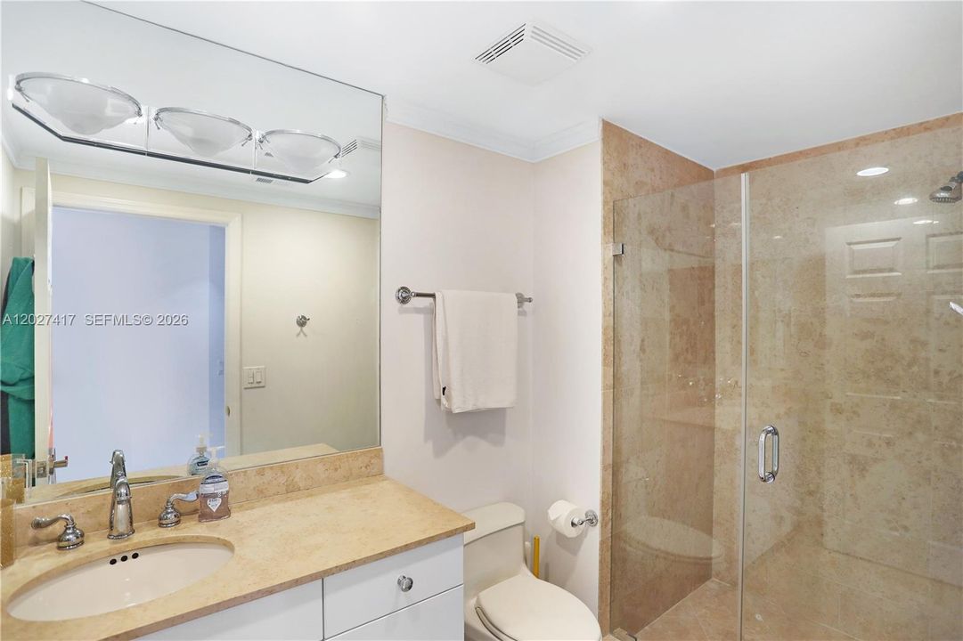 2nd bathroom