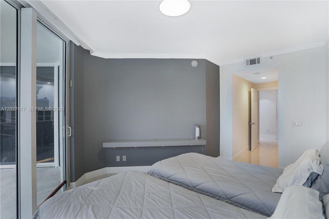 For Rent: $7,000 (2 beds, 2 baths, 1550 Square Feet)