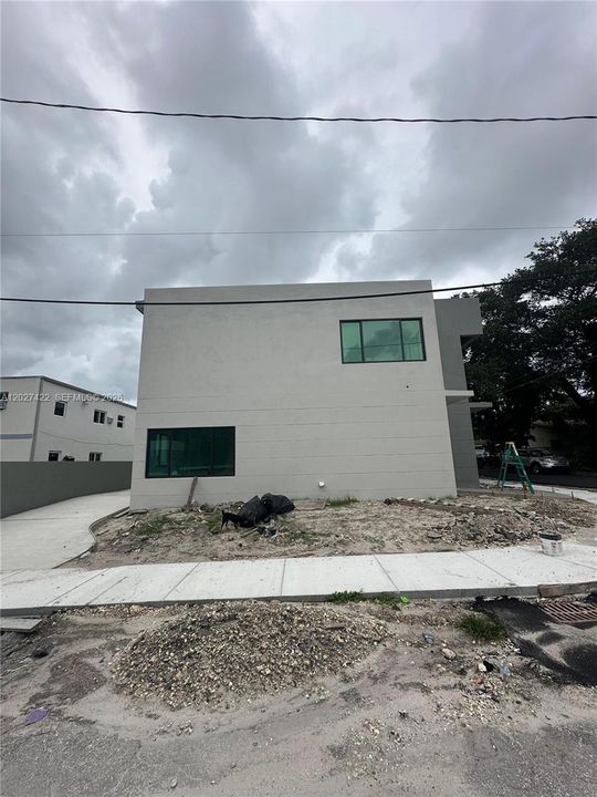 For Sale: $2,150,000 (0 beds, 0 baths, 7570 Square Feet)