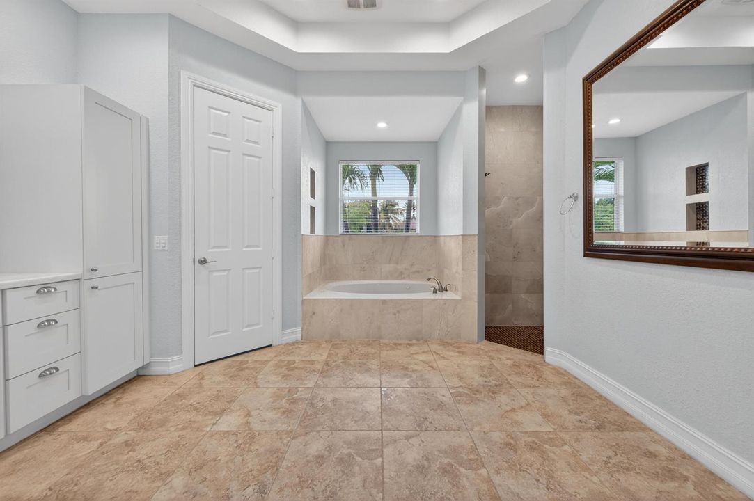 Principal Bathroom