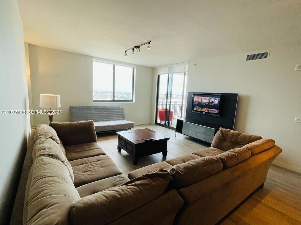 En Renta: $3,400 (1 camas, 1 baños, 945 Pies cuadrados)