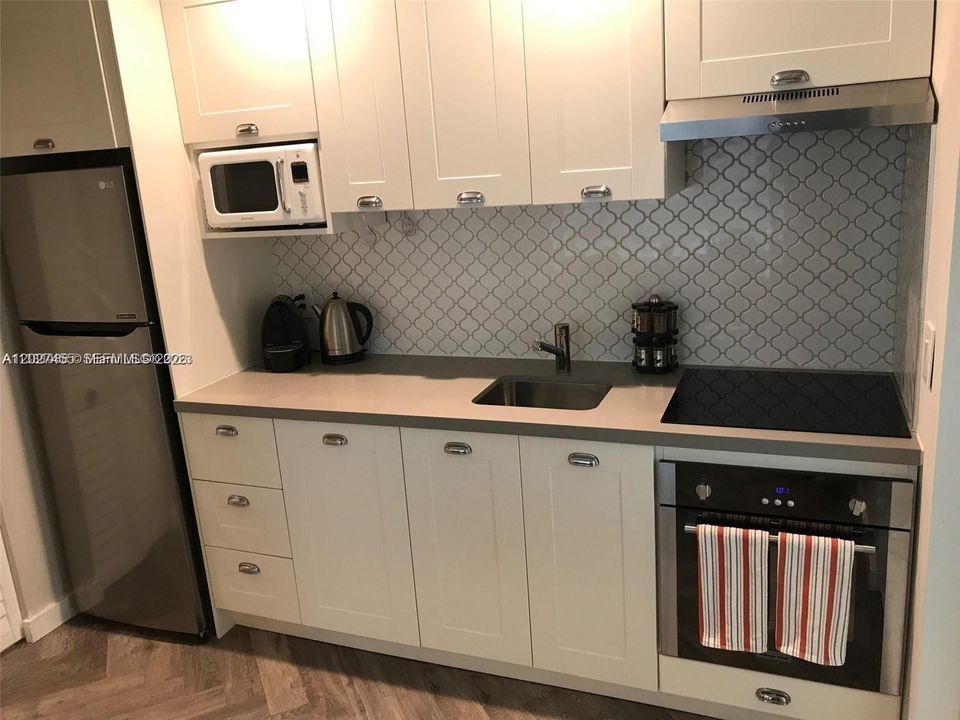 В аренду: $2,350 (1 спален, 1 ванн, 617 Квадратных фут)