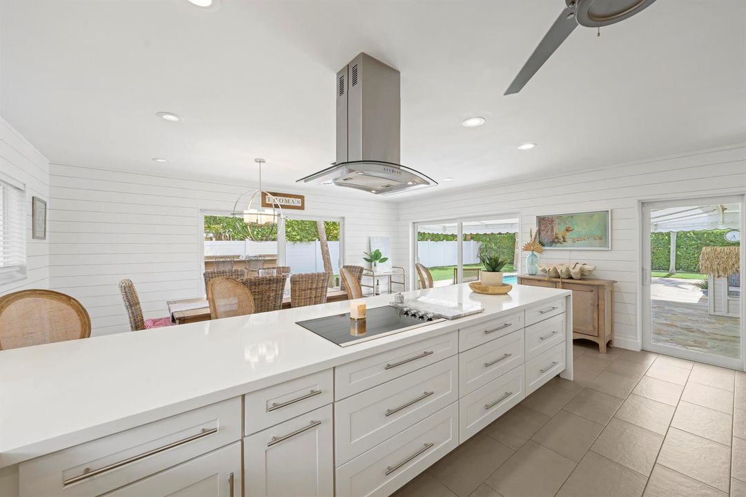 621 Apple Tree Lane - 22.jpg-FULL