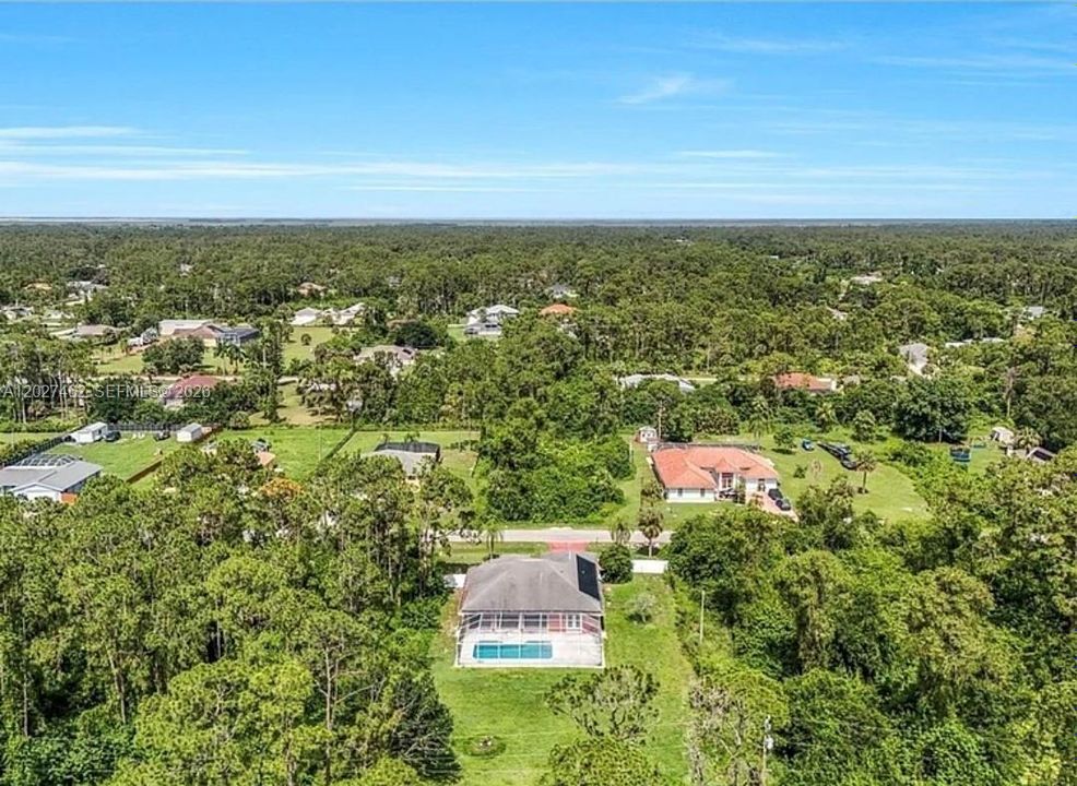 En Venta: $300,000 (3 camas, 2 baños, 1785 Pies cuadrados)