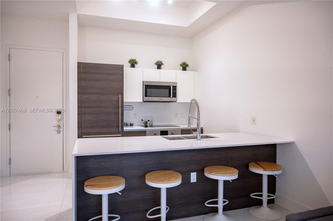 В аренду: $3,200 (1 спален, 1 ванн, 522 Квадратных фут)