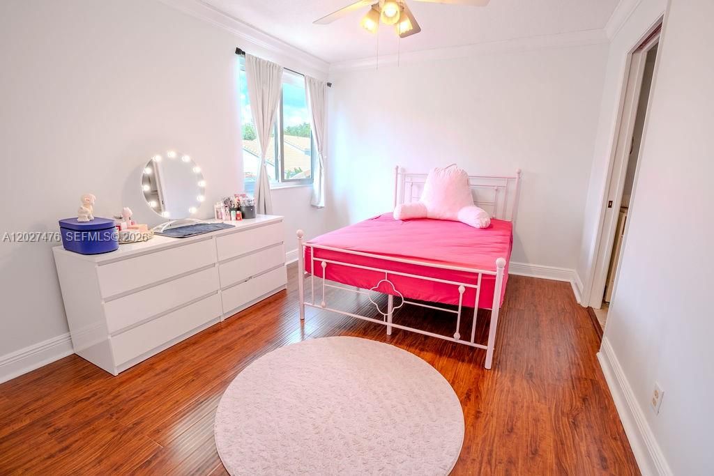 For Sale: $749,000 (3 beds, 2 baths, 1701 Square Feet)
