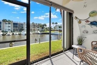 9-102_Circle_Bay-38