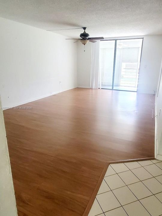 For Rent: $1,700 (2 beds, 2 baths, 1000 Square Feet)