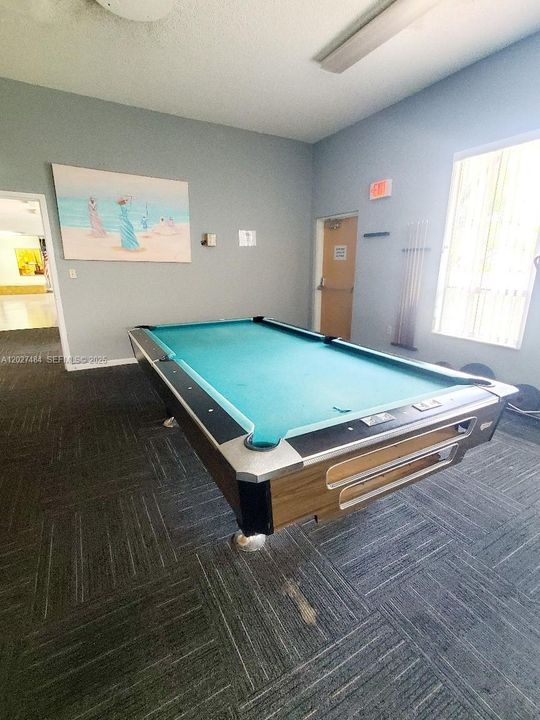 For Rent: $1,700 (2 beds, 2 baths, 1000 Square Feet)