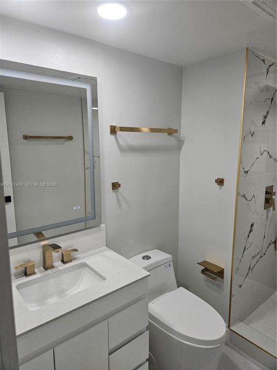 For Sale: $229,900 (2 beds, 2 baths, 1170 Square Feet)