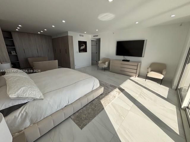 В аренду: $8,750 (3 спален, 2 ванн, 2360 Квадратных фут)