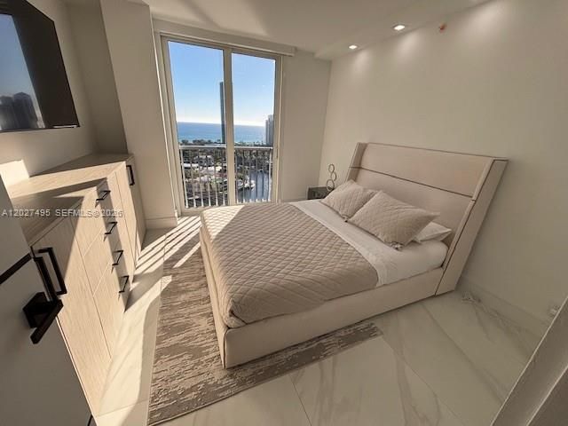 В аренду: $8,750 (3 спален, 2 ванн, 2360 Квадратных фут)