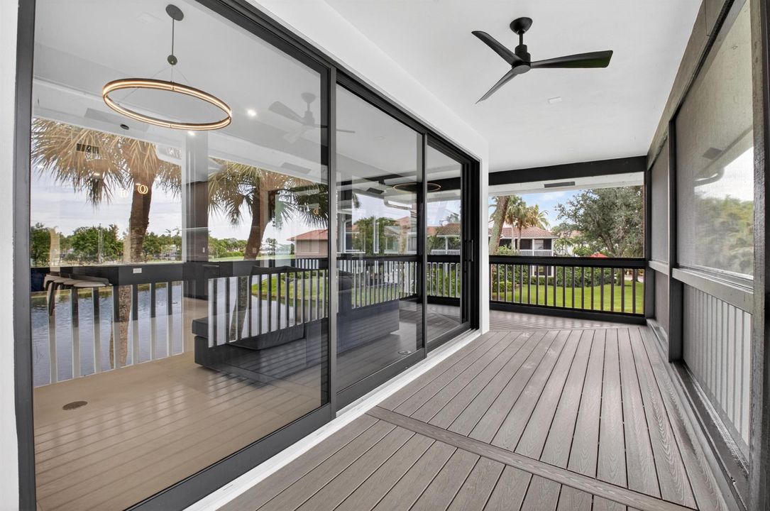 Wrap Around Terrace