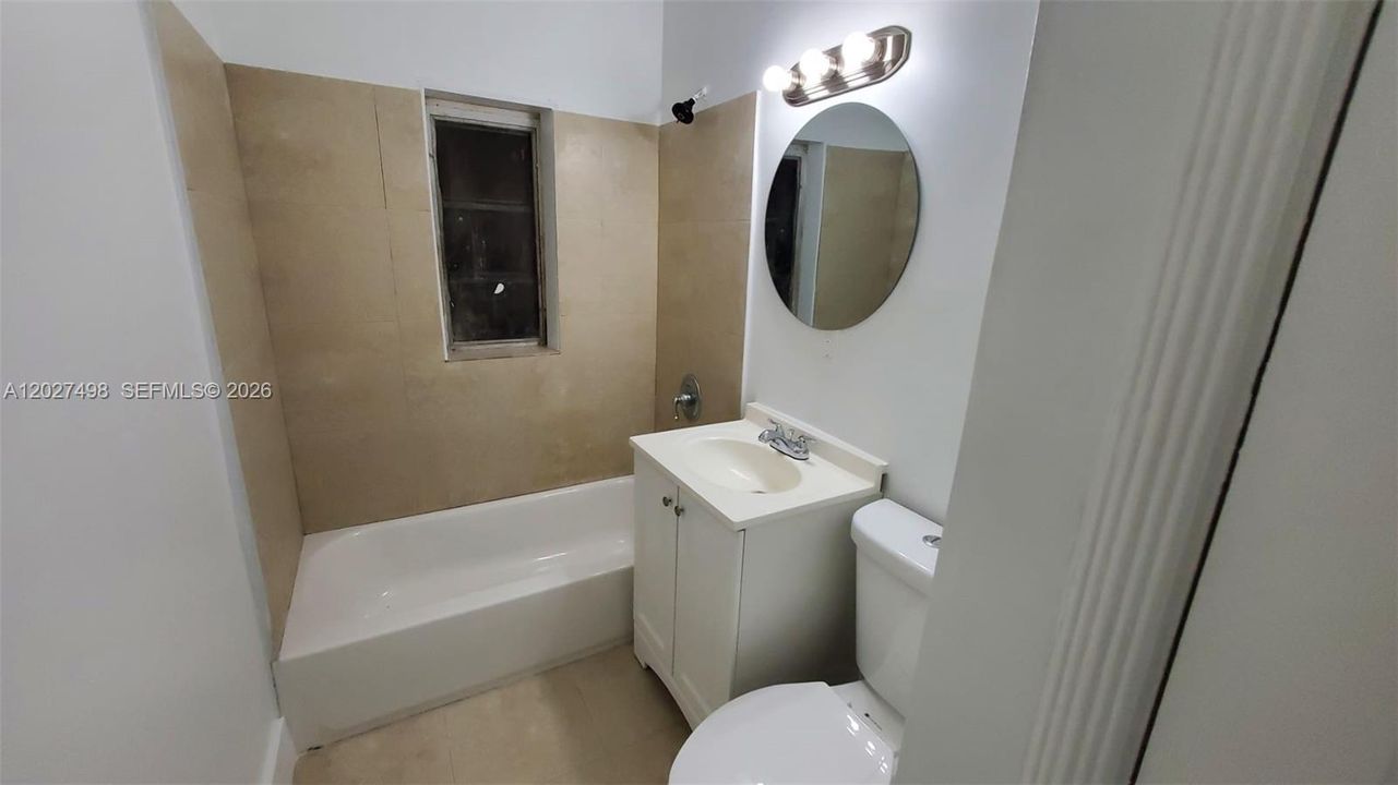 В аренду: $2,700 (2 спален, 1 ванн, 1050 Квадратных фут)